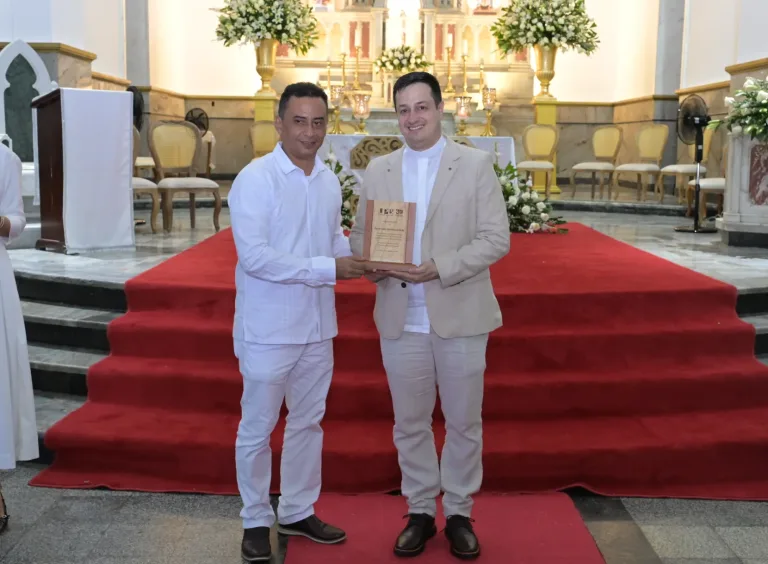 Café con Óscar Sánchez Oviedo